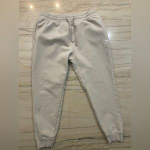 Gym shark jogger